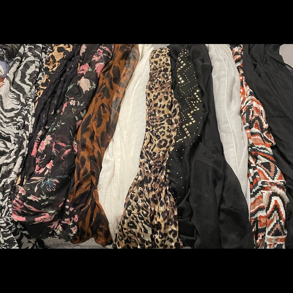 Light weight infinity scarf bundle